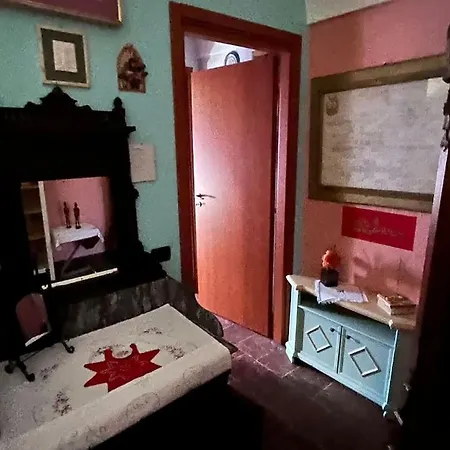 “corona Grossa” - Due Posti Letto - A *